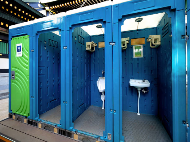 Best High-end porta potty rental  in Monmouth, IL